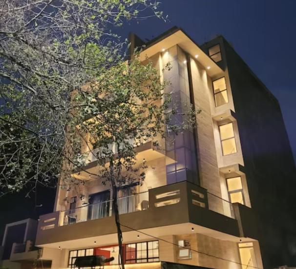 Hotel Global Corporate Noida Exterior foto